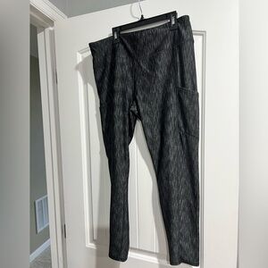Women’s leggings pants workout yoga Maurice’s In Motion black dark grey XL